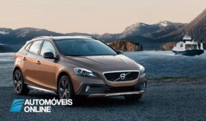 new Volvo V40 Cross Country 2013 front view