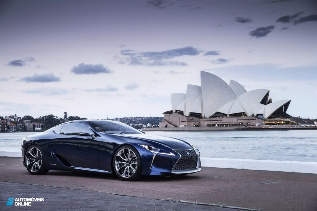 New Lexus LF-LC Concept Blue opala 2013 profile right view