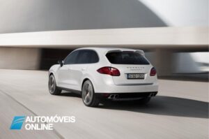 New Porsche Cayenne Turbo S rear view 2013