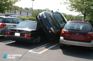 Estacionamento esquisito e insolito