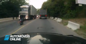 Insólito! Vídeo – Adormeceu em cima de uma Scooter