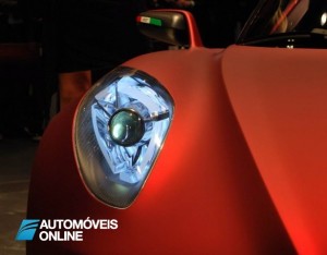 New Alfa Romeo 4C front led view 2013