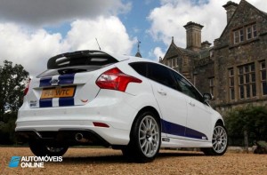 New Ford Focus WTCC 202cv road version rear right view 2013