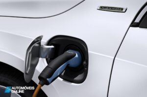 New Volvo V60 Híbrido 2013 pulg in hibrid view
