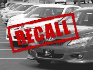 Recall de 7,4 Milhões de carros! Toyota chama veículos às oficinas