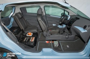 first view New Chevrolet Spark EV interior cut profile and bateries view 2013