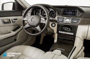 New Mercedes-Benz Classe E interior View