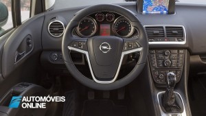 New Opel Meriva 2014 tablier view