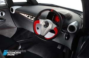 First car Yamaha MOTIVe Concept interior pannel view 2013