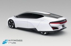 Honda FCEV Concept car 2013 Hidrogénioright rear profile view _Automoveis-Online