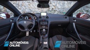 New Peugeot RCZ R Coupè 1.6 THP 270 CV 2013 interior front view Automoveis-Online