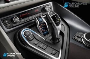 Smartphone New key sistem BMW i8 2014 console key View