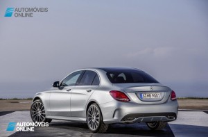 New Mercedes-Benz Classe C 2014 left rear street view