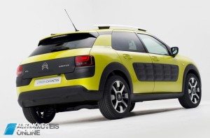 New Citroen C Cactus right quarter rear view 2014
