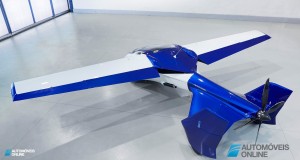 fly car Aeromobil 2017 rear left top wings open view