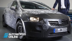 opel astra camuflado 2015