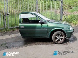 Divórcio e carro cortado ao meio