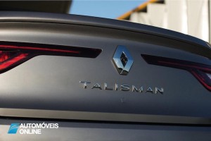 New RENAULT TALISMAN brand signture view 2015