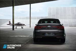 New RENAULT TALISMAN rear hangar view 2015