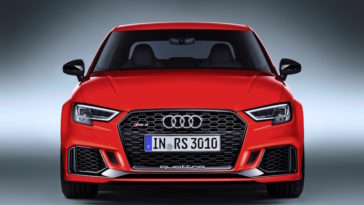 Audi RS3 quattro. Um Sedan com 400cv de potência