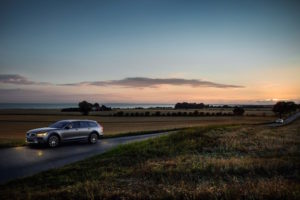 Volvo V90 Cross Country
