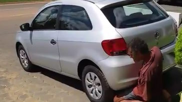 Insólito. Homem preso por tentar relações com um carro